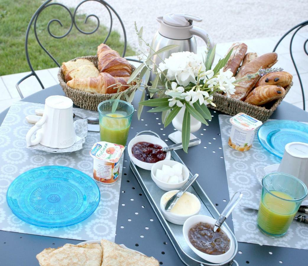 Bed and Breakfast Au Coeur Des Vignes Archiac Экстерьер фото