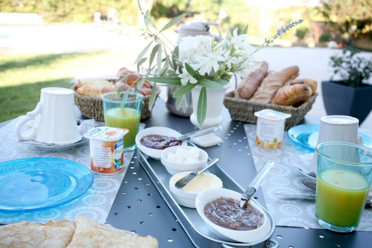 Bed and Breakfast Au Coeur Des Vignes Archiac Экстерьер фото